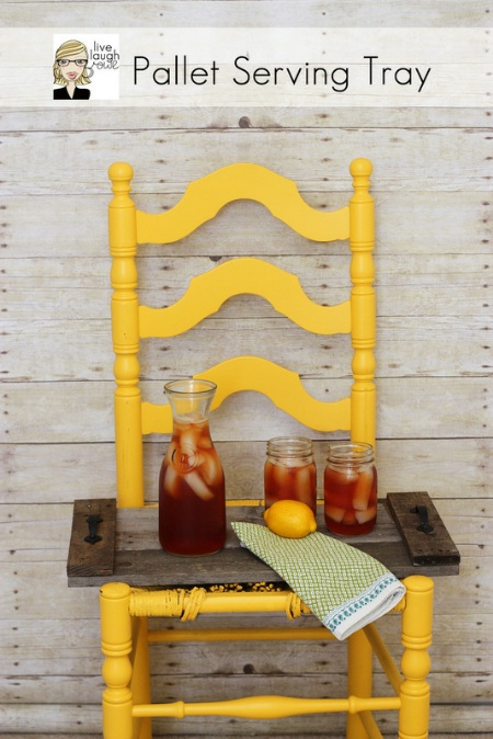 DIY Wood Pallet Serving Tray